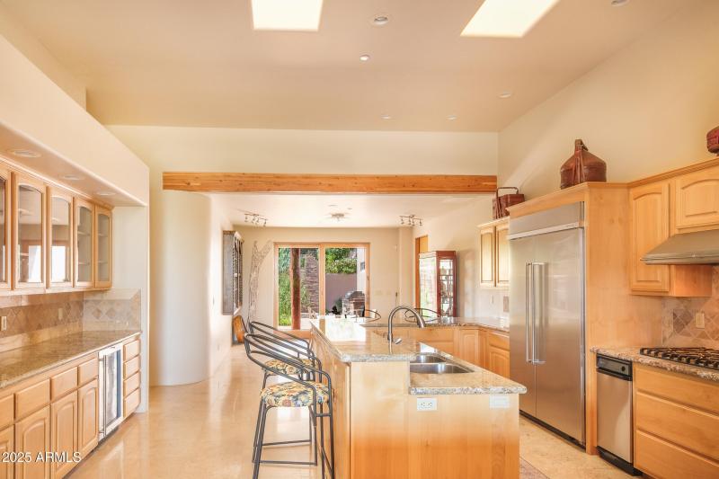 B585FF10-694C-4F92-A064-01563FEE1D8E