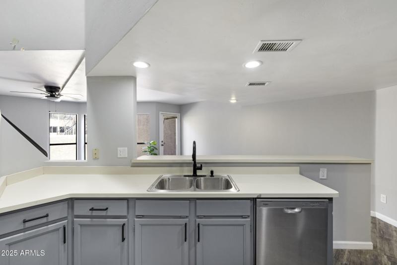 3228 W Glendale Ave 161 Phoenix - 235