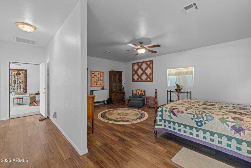 47-web-or-mls-7560 E Leland Cir, Mesa-48