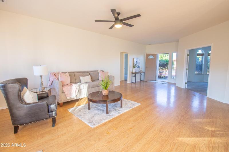 1736 Gold Rush RD (36 of 49)