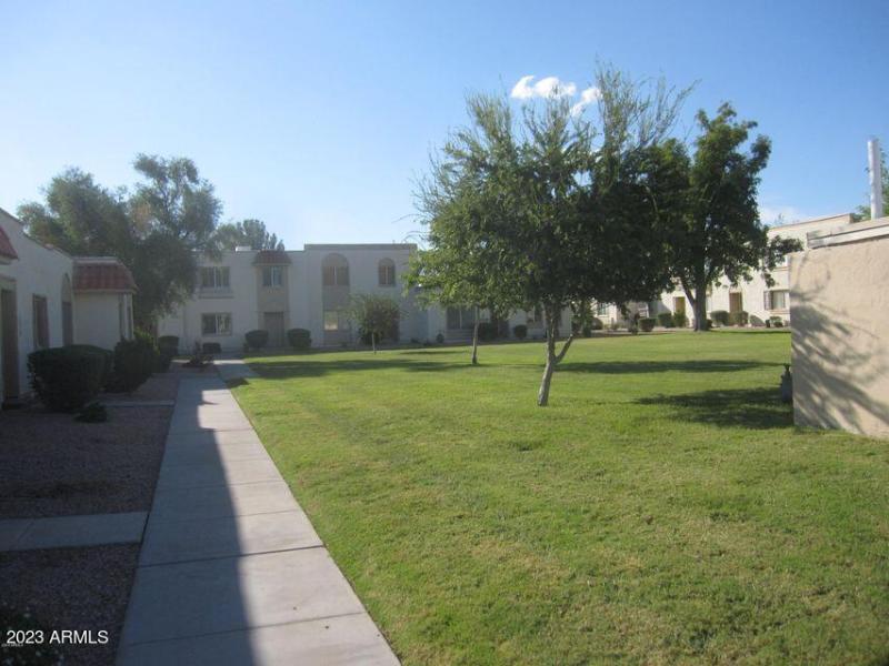 chateau de vie 5 community