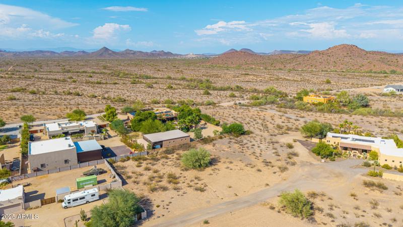 15-West White Feather