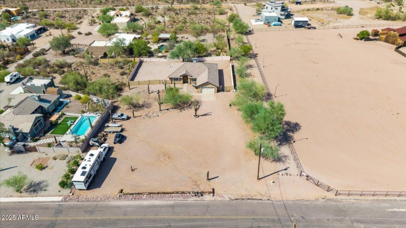 42-DJI_20250822150501_0136_D