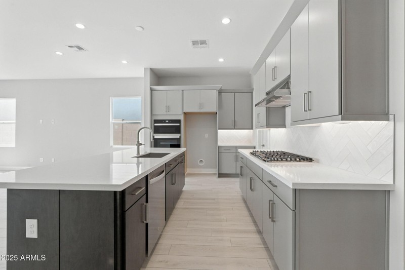 14-web-or-mls-Middlebury-14 (1)