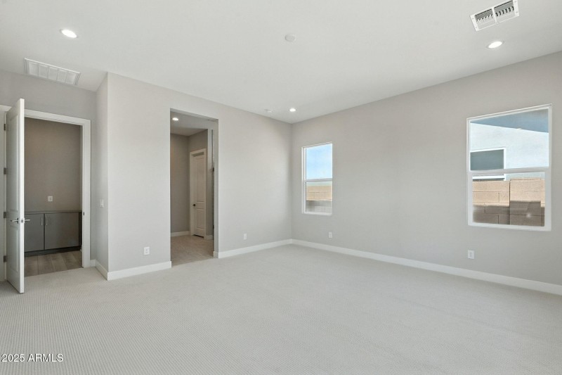 25-web-or-mls-Middlebury-25 (1)