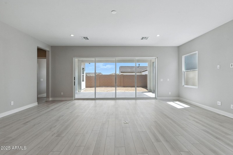 9-web-or-mls-Middlebury-9