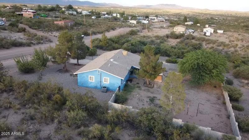 2025-08-23-18-13-36-970