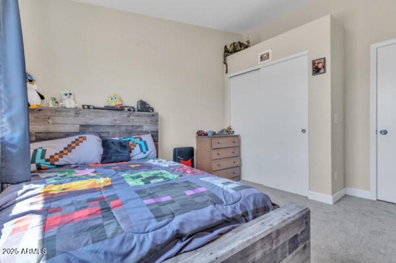 134004389312043075_134004389270241997_DS