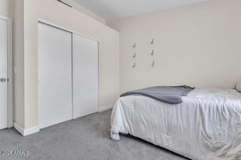 134004389307534378_134004389270673022_DS