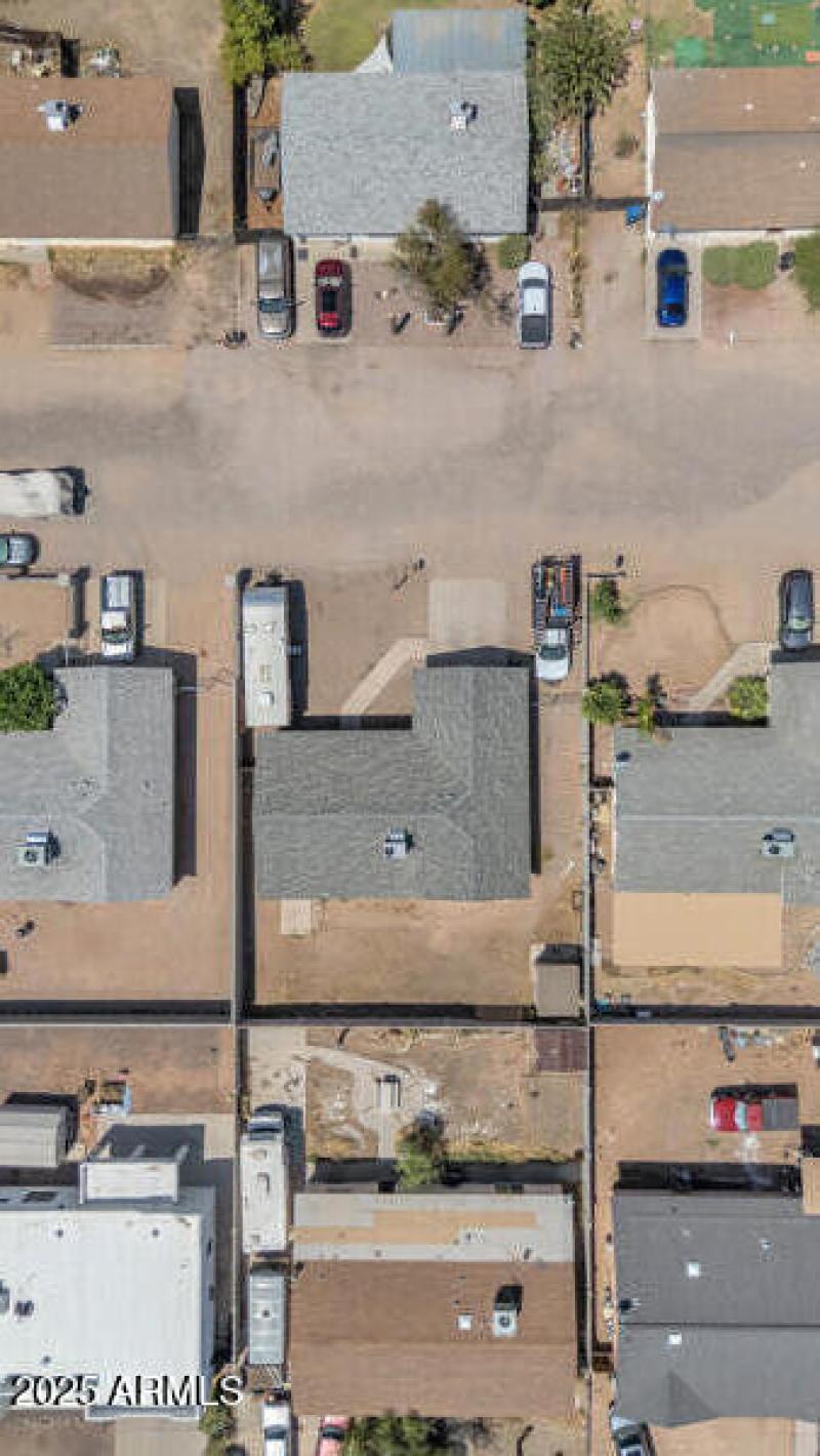 134004389249007850_134004389200793526_DJ