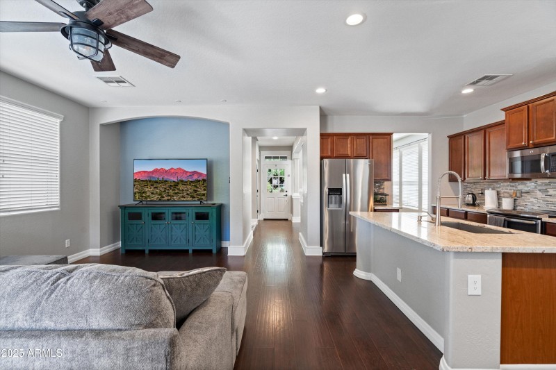 Family Room to Kitchen 2