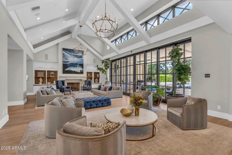 006_14-web-or-mls-11_196