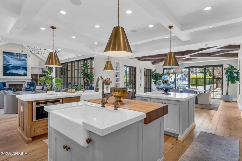 019_25-web-or-mls-22_360