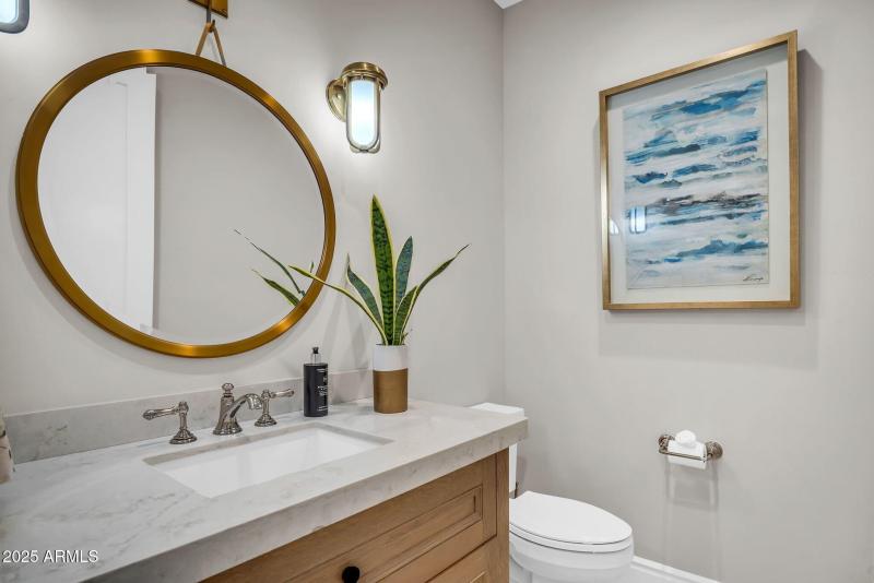 031_90-web-or-mls-81_777