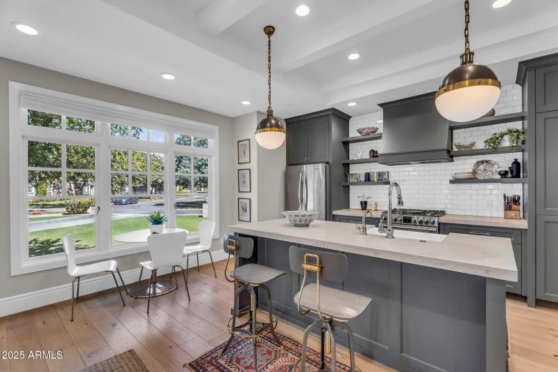 058_31-web-or-mls-28_731