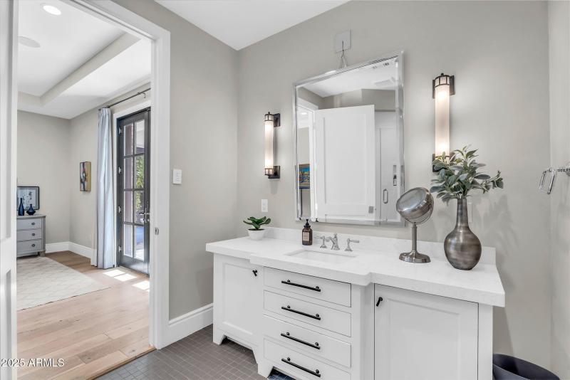 064_83-web-or-mls-63_415