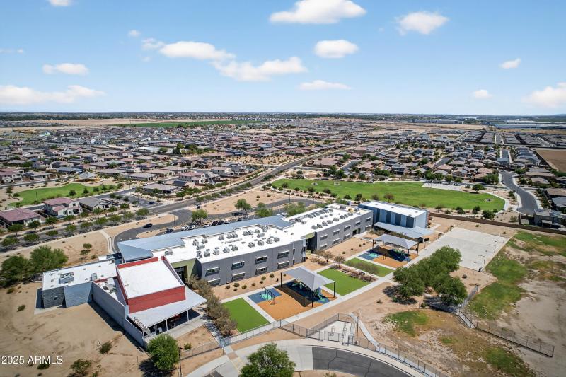 Las Brisas Academy - Elementary School