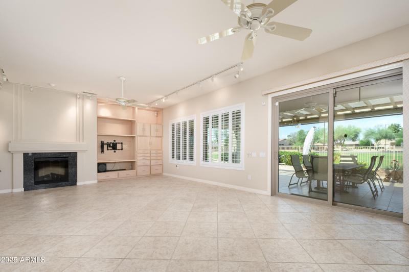 Great Room Electric Fireplace