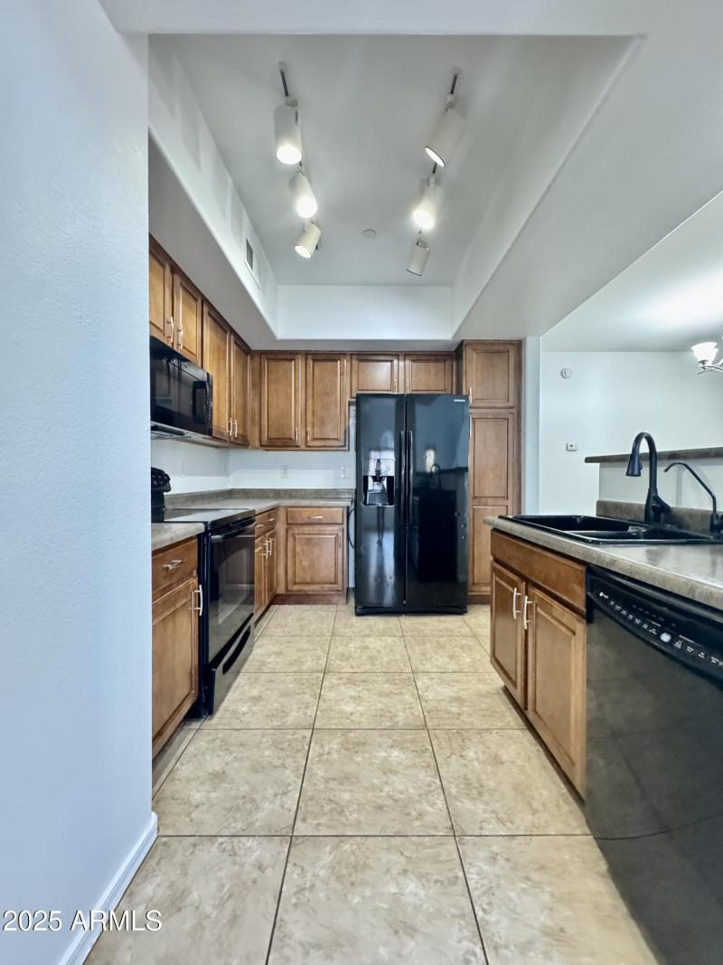 73CC2395-A0B9-46D5-9164-69140E19AD74_1_2