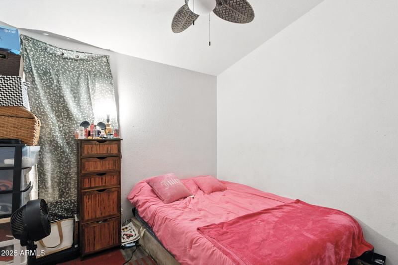 20-web-or-mls-Quartz-20