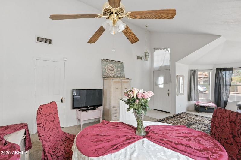 11-web-or-mls-Quartz-11