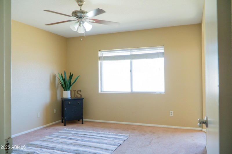 (32) Primary Bedroom