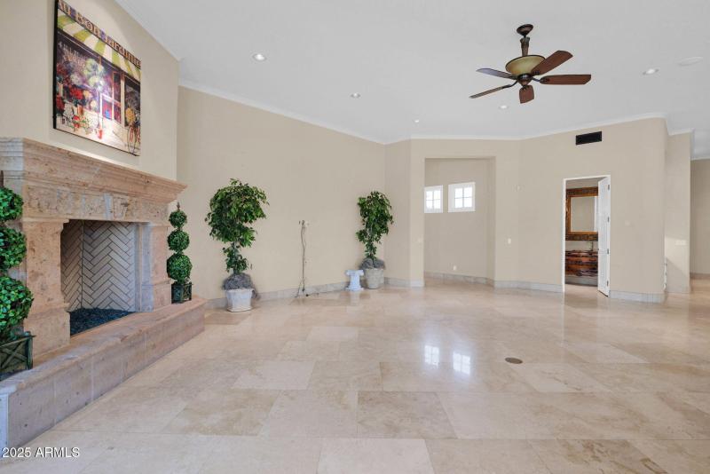 33-web-or-mls-P1281083