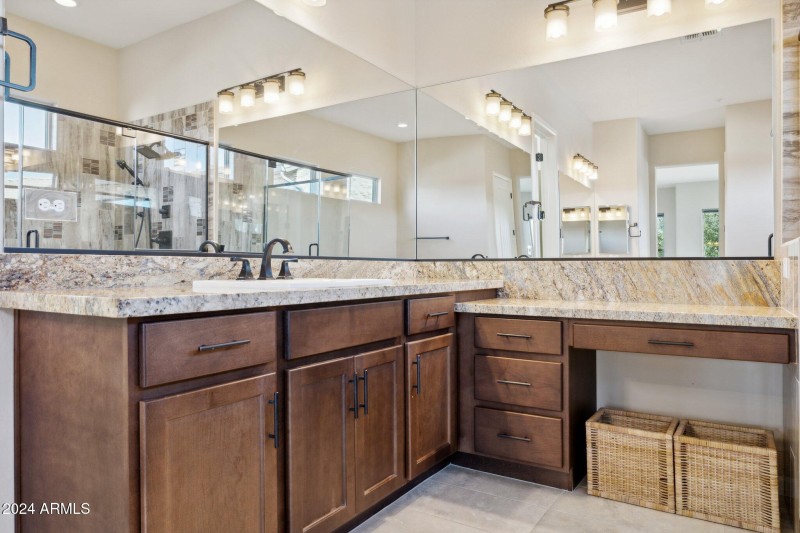 22-web-or-mls-17662-blaze-ln