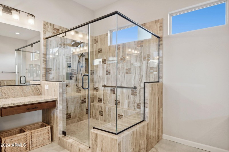 24-web-or-mls-17662-blaze-ln