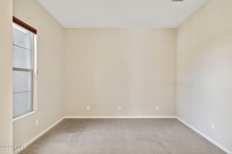 31-web-or-mls-17662-blaze-ln