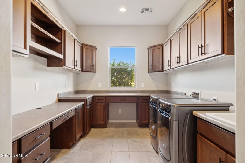 42-web-or-mls-17662-blaze-ln