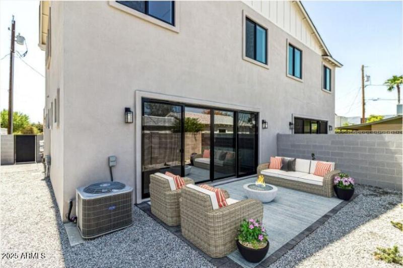 EXTERIOR STAGED RE-SIZED