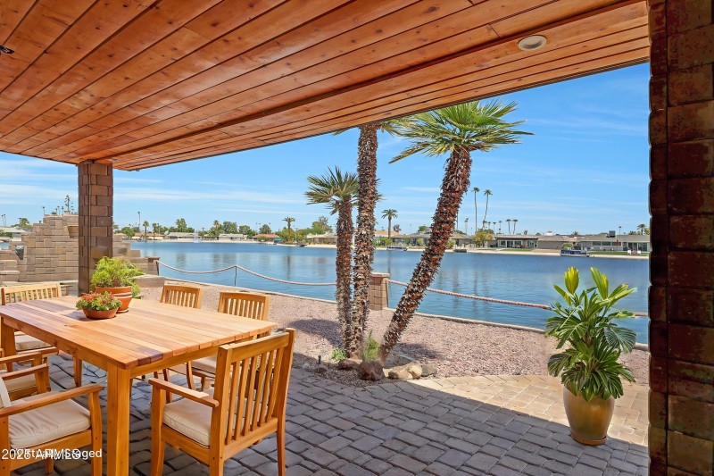 Waterfront Entertainings