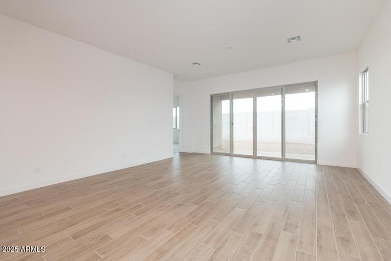 Tri Pointe Soleo 616 - Great Room and Di