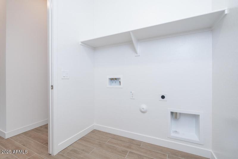 Tri Pointe Soleo 616 - Laundry-1MLS