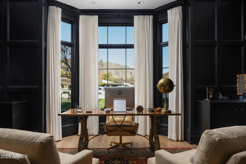 Camelback Mountain Views