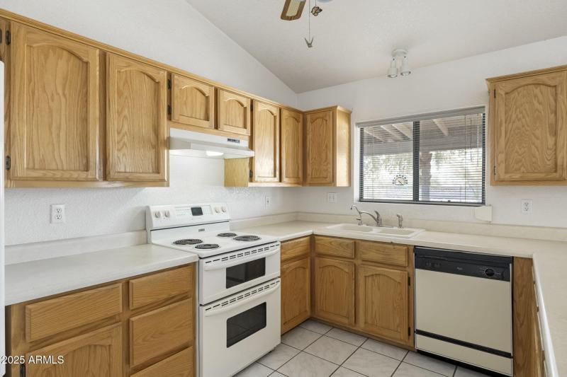 22825 W Hilton Ave Buckeye - 275