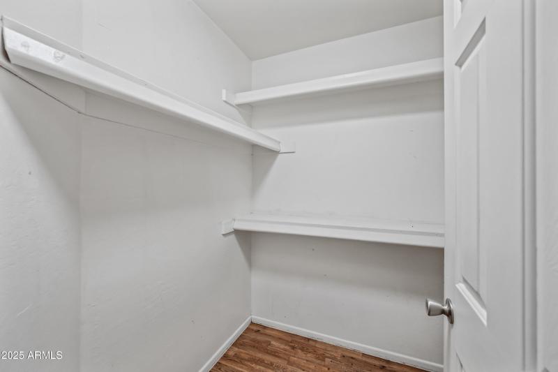 16-16602N25S114-ocupix