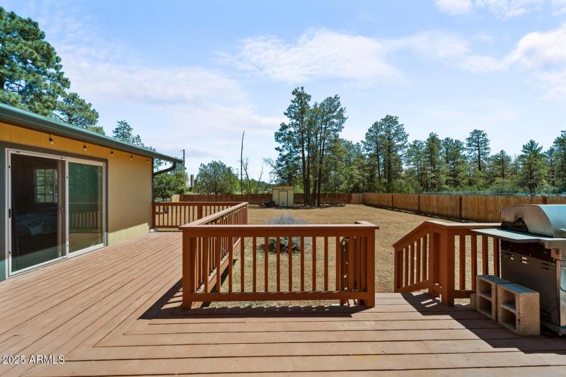 Spacious Back Deck