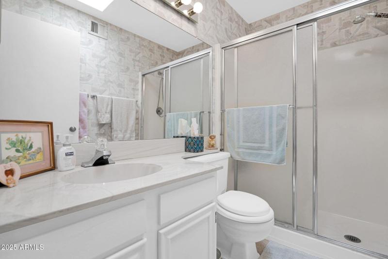 Primary ensuite bath