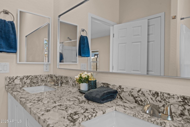 23-web-or-mls-DSC04792