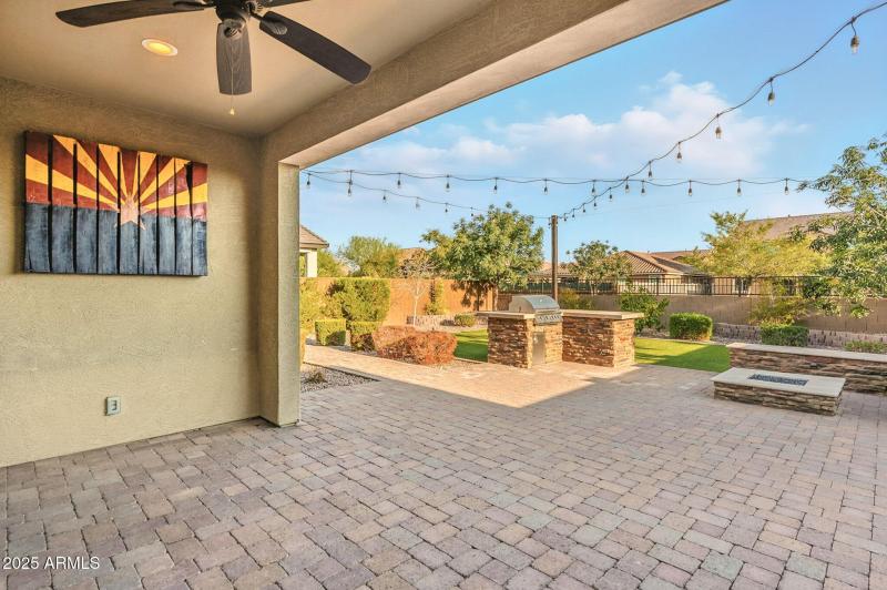 Backyard/Fire Pit/BBQ