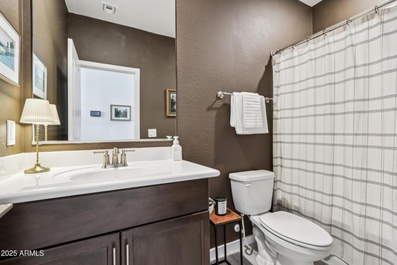 20-print-W-Hillman-Dr-S1808-020-scaled