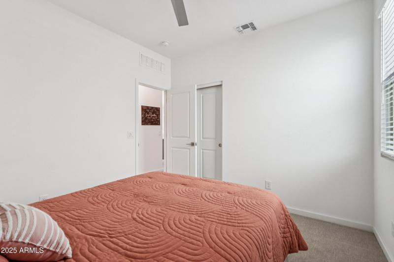 23-print-W-Hillman-Dr-S1808-023-scaled