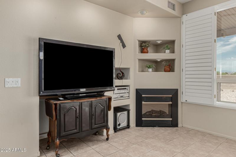 15 - Eucalyptus 15712