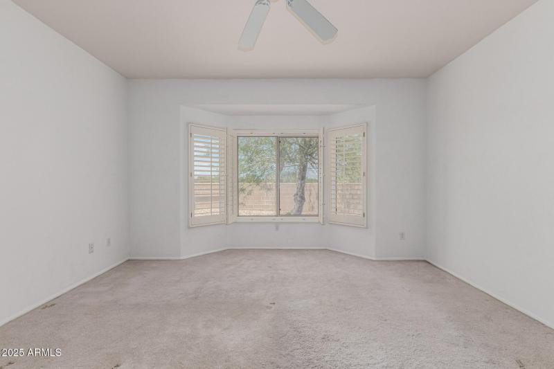 24 - Master BedroomEucalyptus 15712