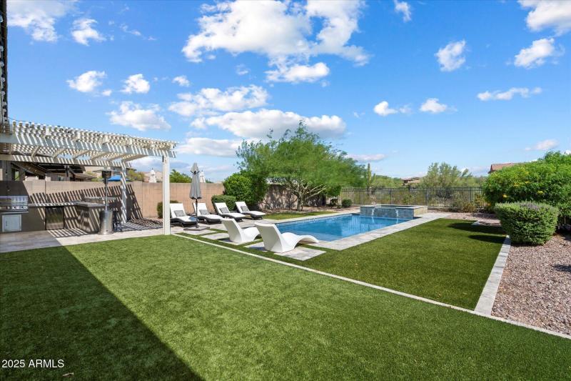 Entertaining resort backyard