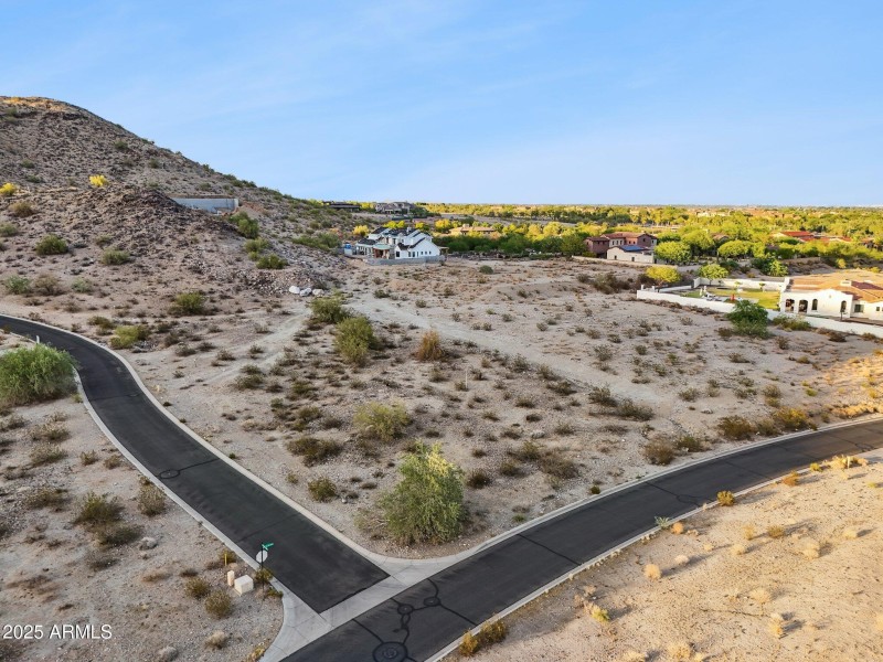 1-web-or-mls-3249-w-highlands-dr