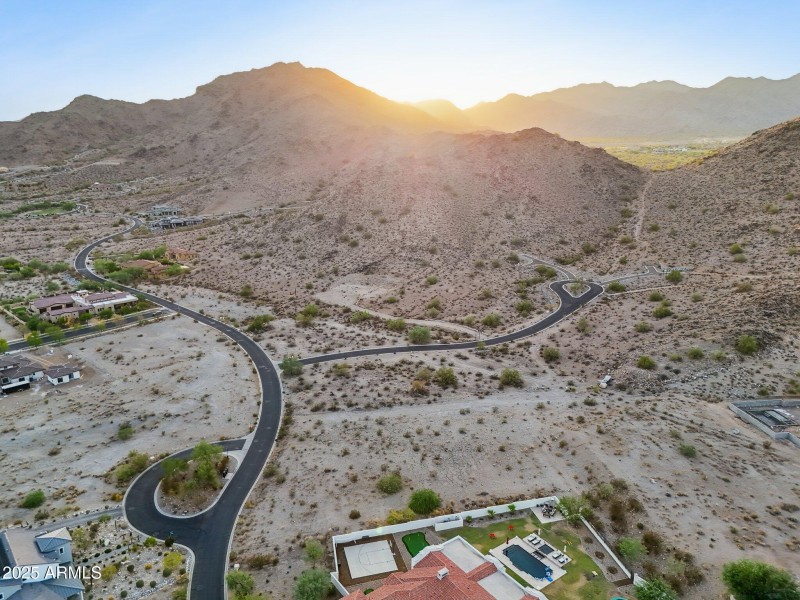 21-web-or-mls-3249-w-highlands-dr