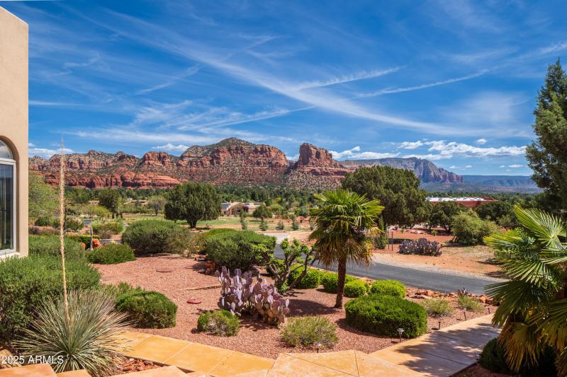 JL_90ViaDelViento-exteriors-04